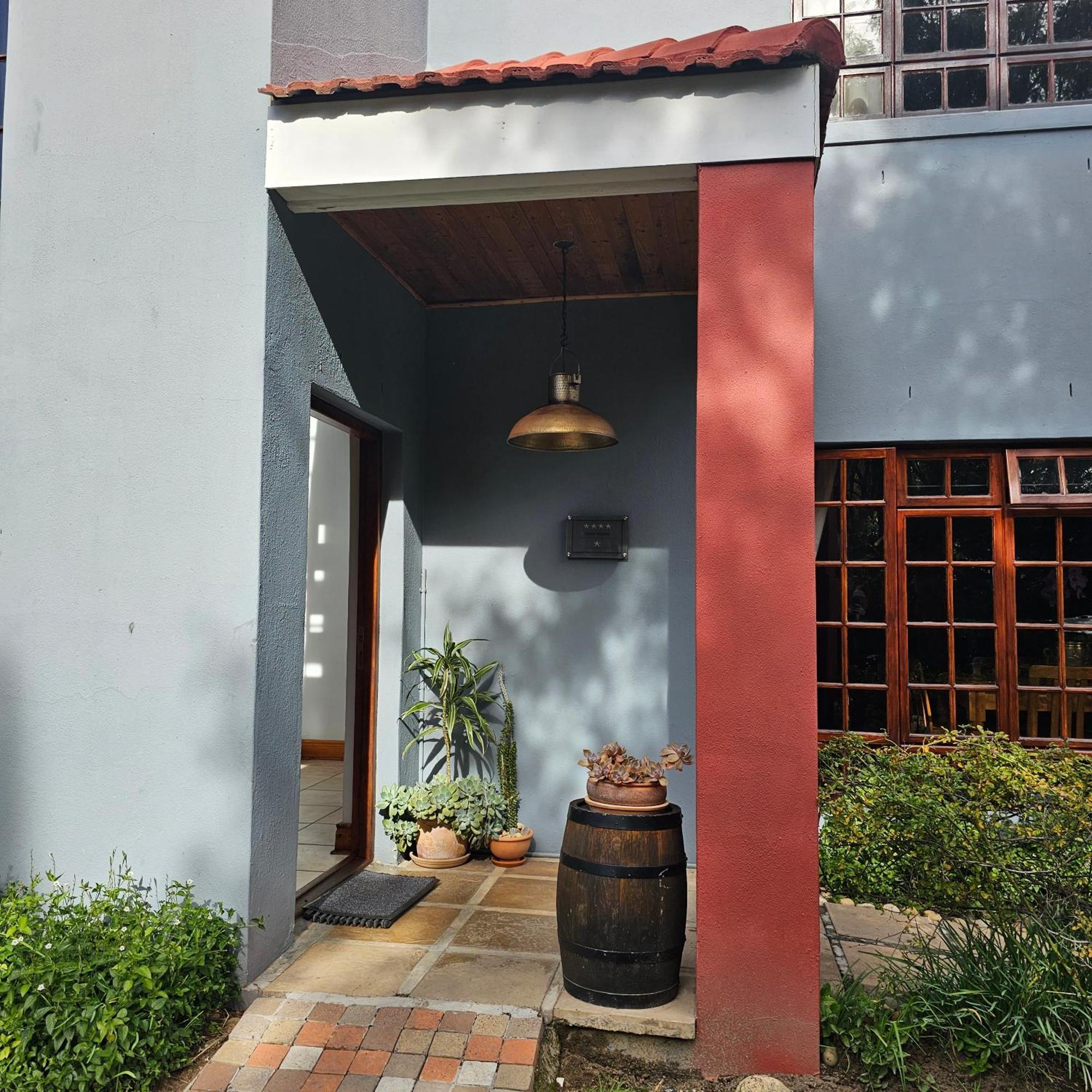 House Of House Guest House Stellenbosch Ngoại thất bức ảnh